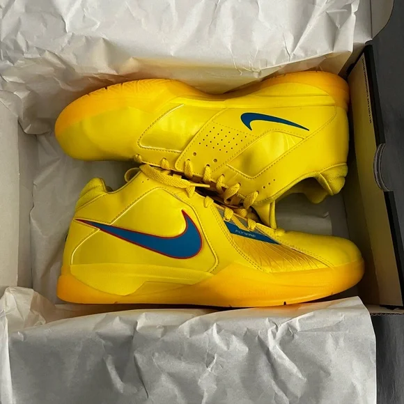 Nike | Shoes | Kd 3 Christmas Size | Poshmark display picture 1